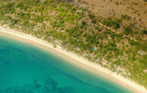 Exklusive Enklave am Paradiesstrand image