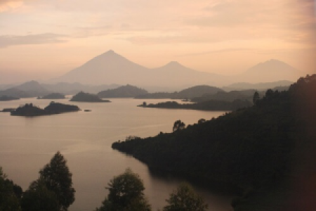 Lake Mutanda image